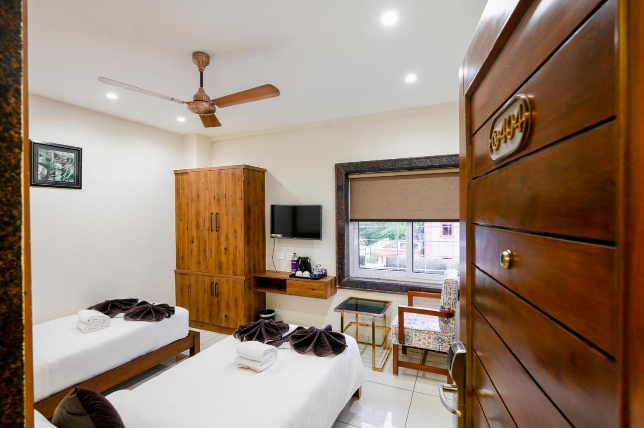The Shivalik Hotel Bhubaneswar Exterior photo
